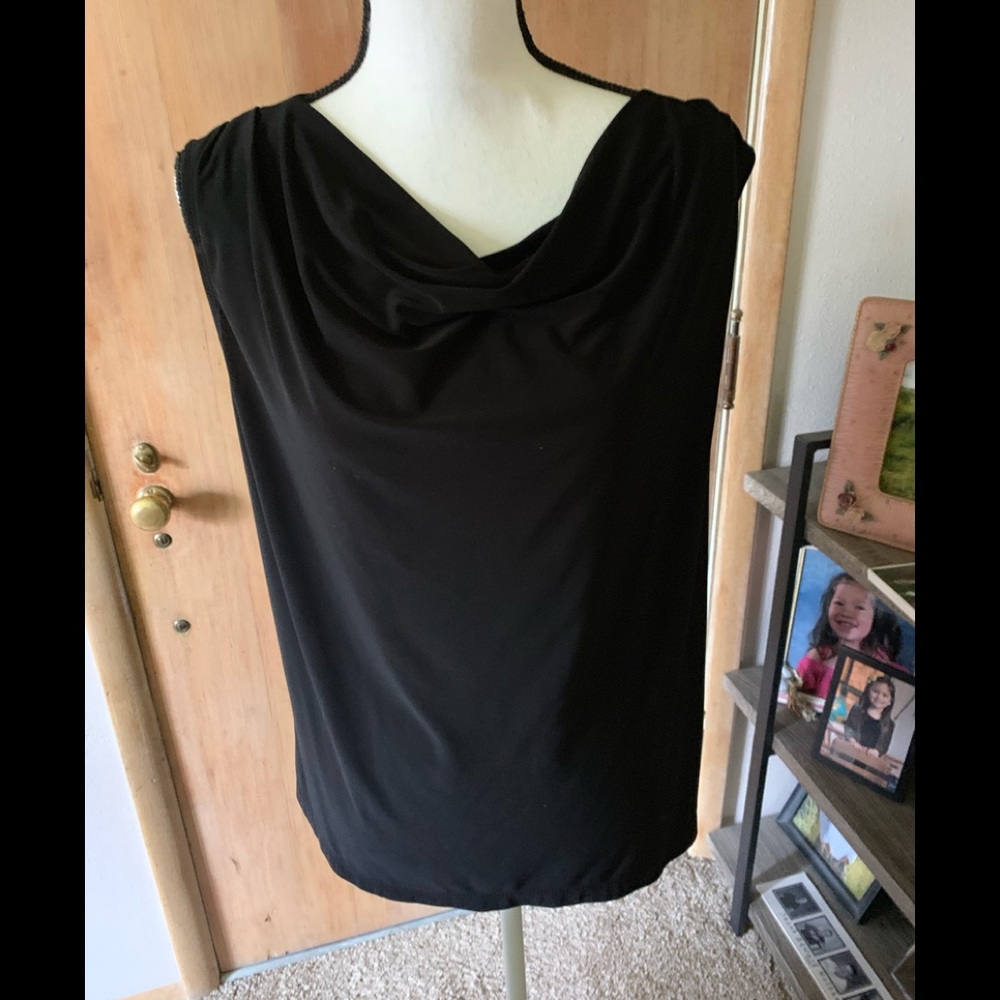 1X CJ Banks black sleeveless top